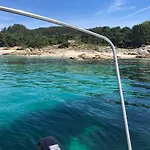 Casa De Rilo ,para 6/8 En La Playa De Nerga *