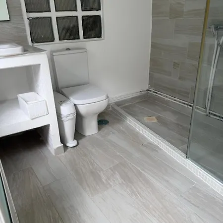 Apartamento Casa De Rilo ,para 6/8 En La Playa De Nerga *