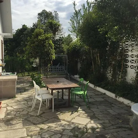 Apartamento Casa De Rilo ,para 6/8 En La Playa De Nerga Hío