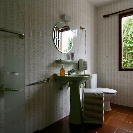 Apartment Casa De Rilo ,para 6/8 En La Playa De Nerga *