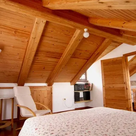 Apartamento Casa De Rilo ,para 6/8 En La Playa De Nerga *