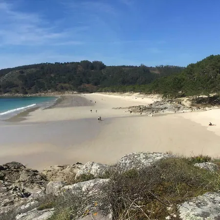 Casa De Rilo ,para 6/8 En La Playa De Nerga * Hio