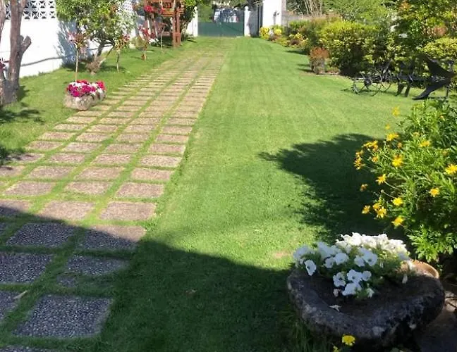Apartamento Casa De Rilo ,para 6/8 En La Playa De Nerga Hio