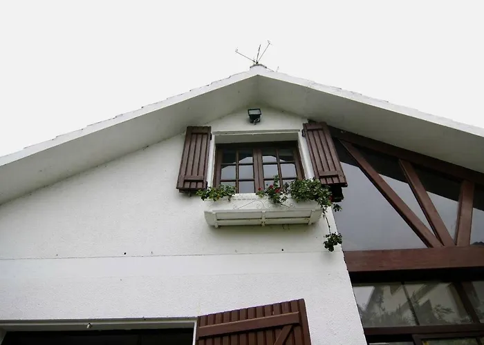 Apartamento Casa De Rilo ,para 6/8 En La Playa De Nerga Hio