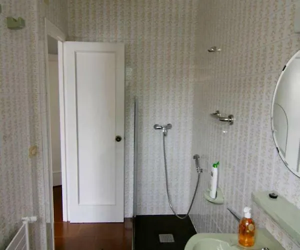 Casa De Rilo ,para 6/8 En La Playa De Nerga *