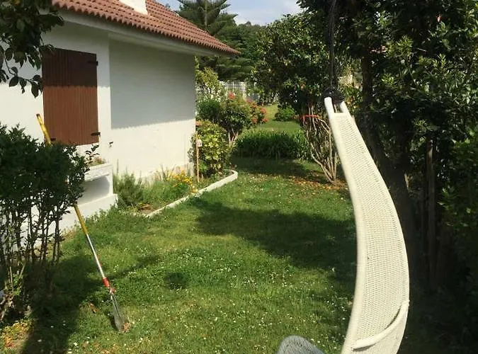 Casa De Rilo ,para 6/8 En La Playa De Nerga Hio